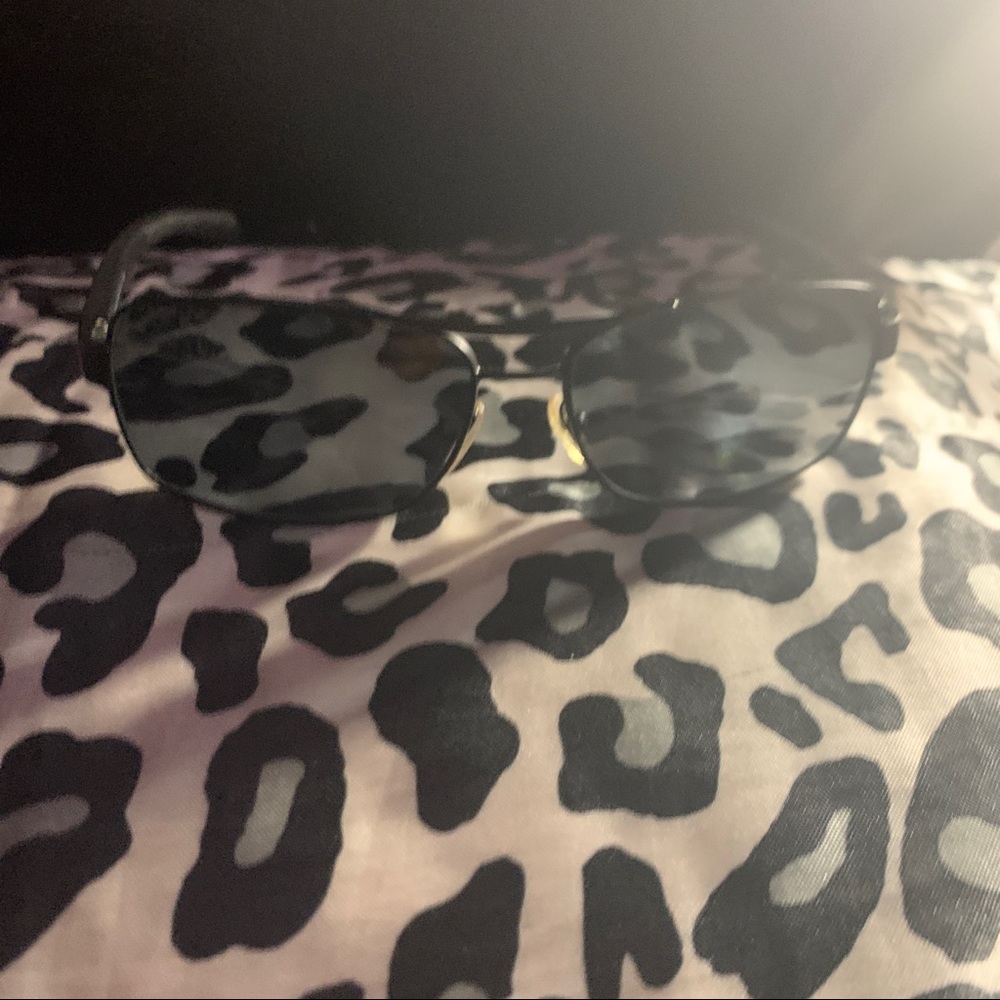 Prada Sunglasses - Picture 6 of 7